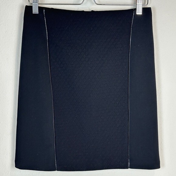 Laundry by Shelli Segal Black Quilted Mini Skirt 2 - Picture 1 of 7